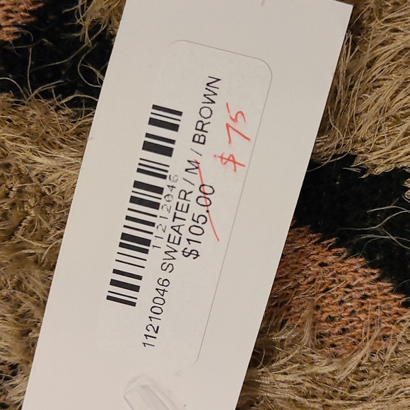 NWT Amazing Leopard Print Fuzzy Sweater - Picture 7 of 8